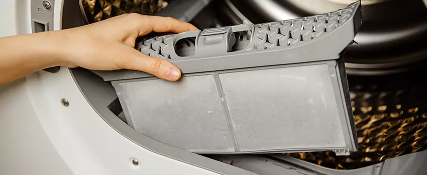 Signs Of A Clogged Dryer Lint Trap in Union City, California